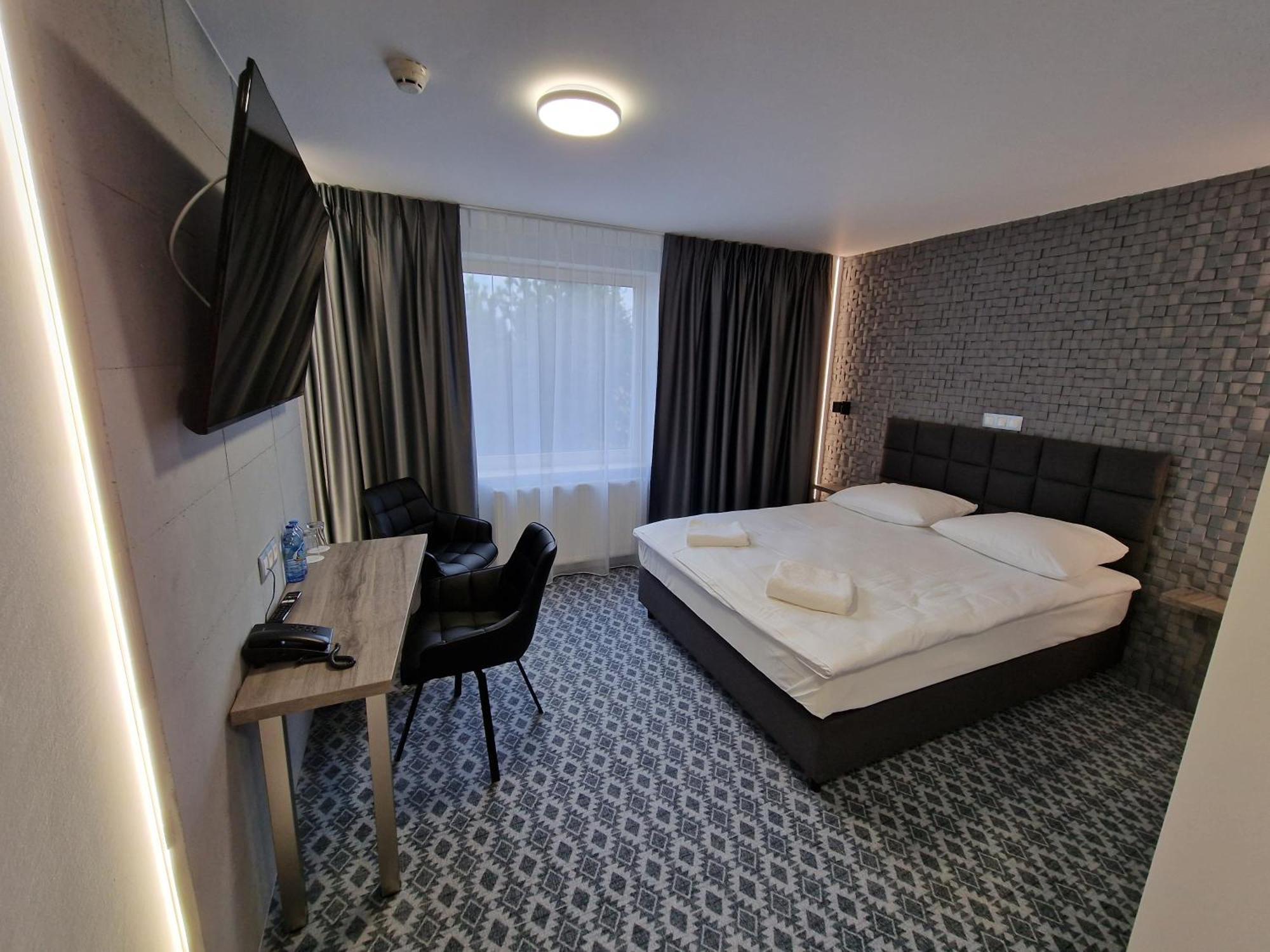 Hotel Gordon Warsaw Luaran gambar